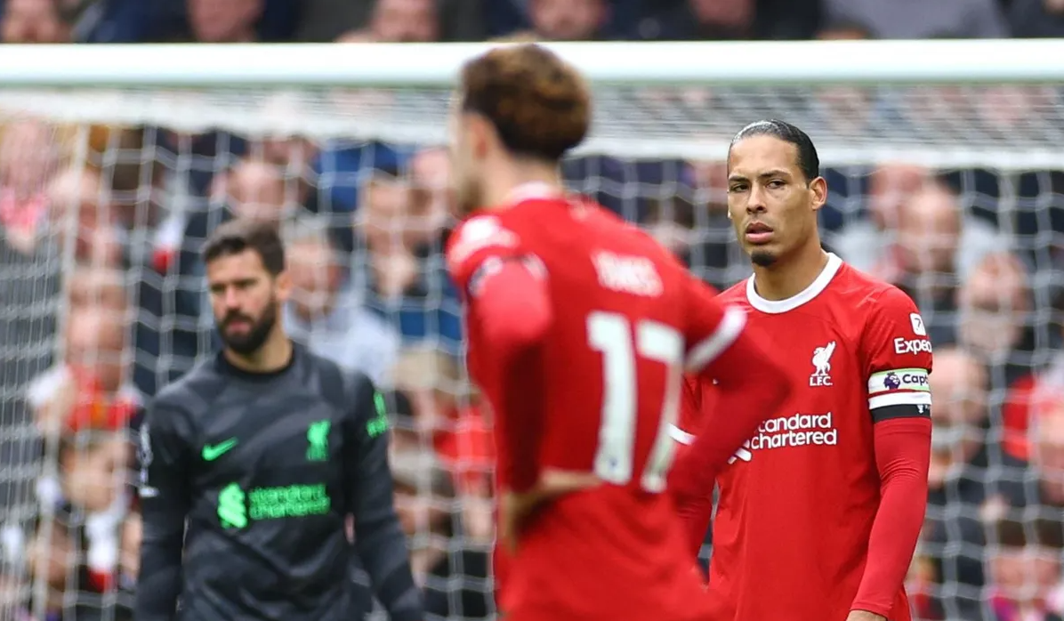 包含摩纳哥再次失利，欧联资格悬念大增的词条